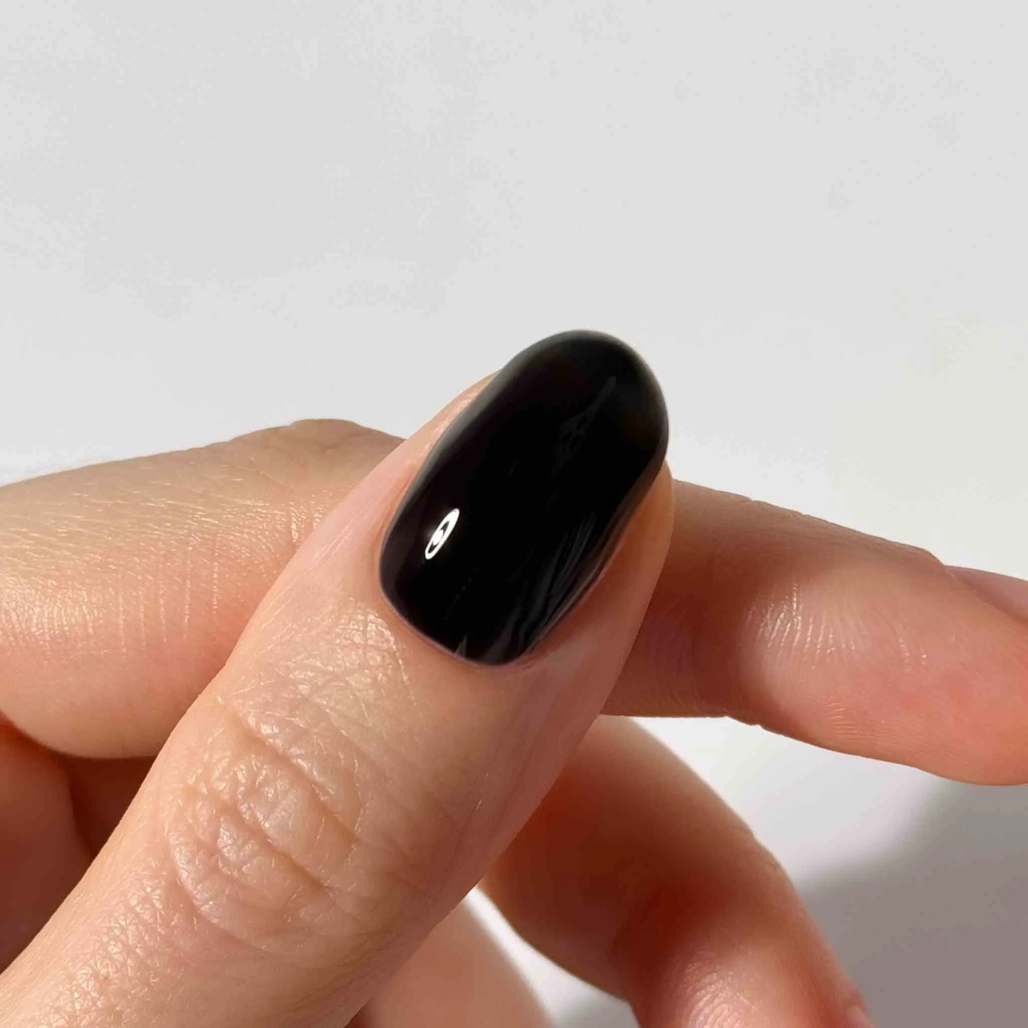 Black Paint - Deep Glossy Black HEMA-Free Gel Nail Polish 10ml