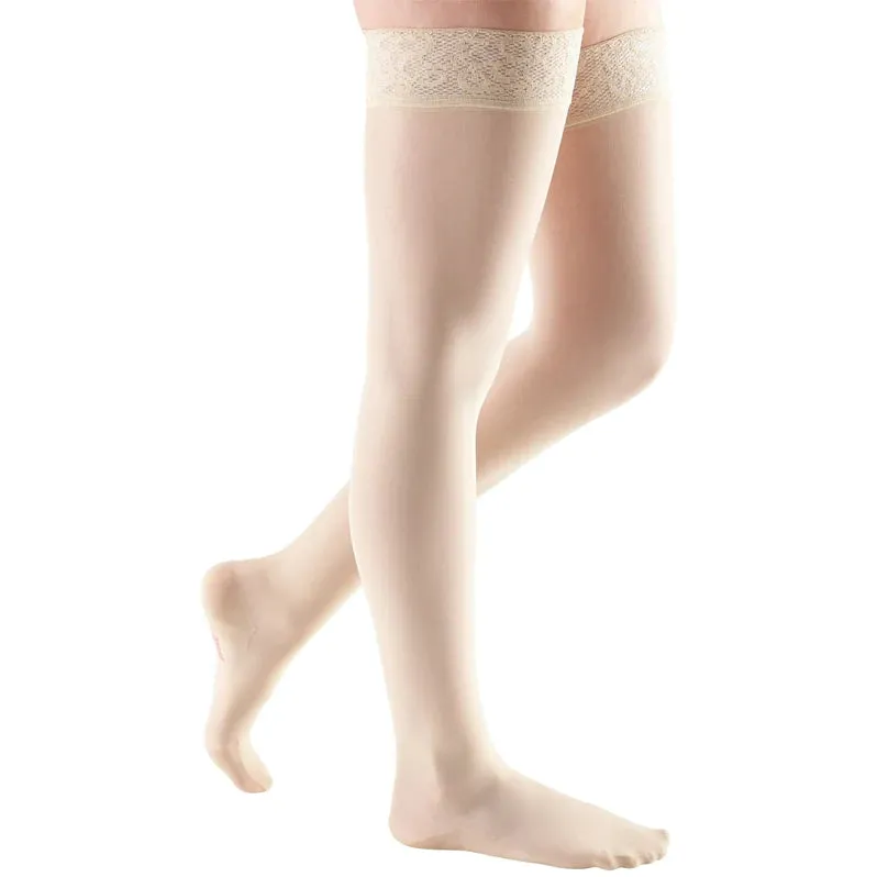 Medi Sheer & Soft 20-30mmHg Closed Toe Thigh Length Petite w/Lace Silicone Top Band