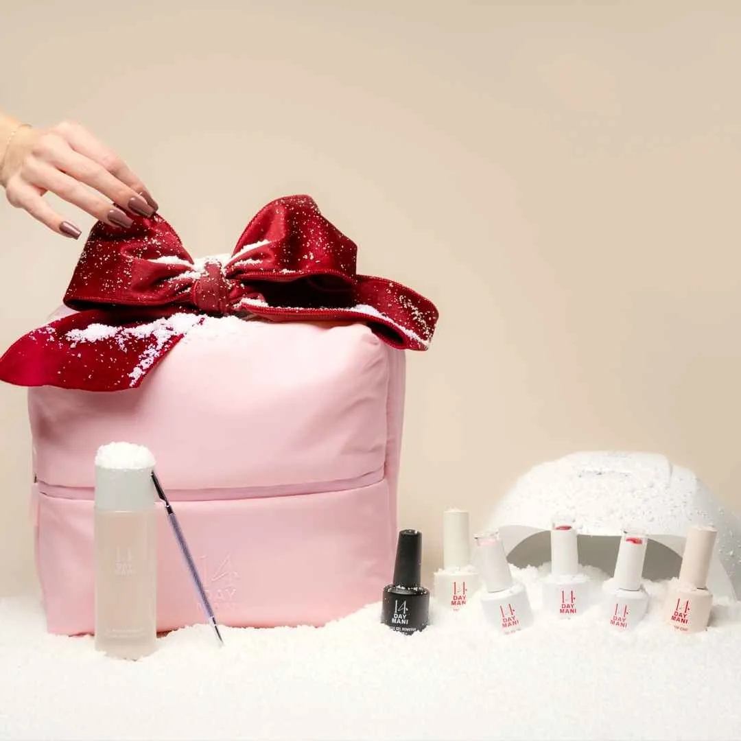 Polished and Poised At-Home Gel Polish Vanity Bag Kit